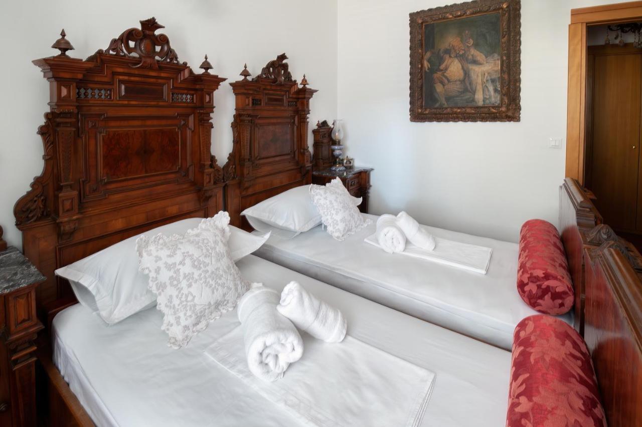 Royal Heritage Apartment In Split Center Екстер'єр фото