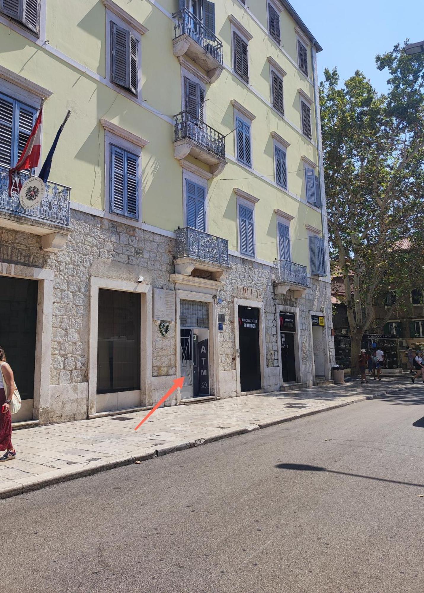 Royal Heritage Apartment In Split Center Екстер'єр фото