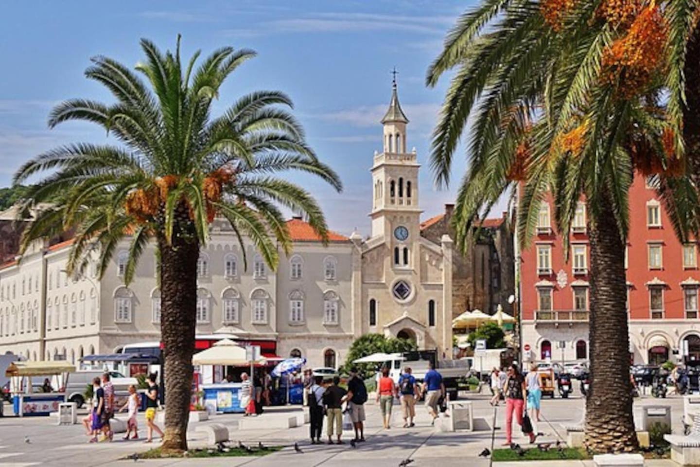Royal Heritage Apartment In Split Center Екстер'єр фото