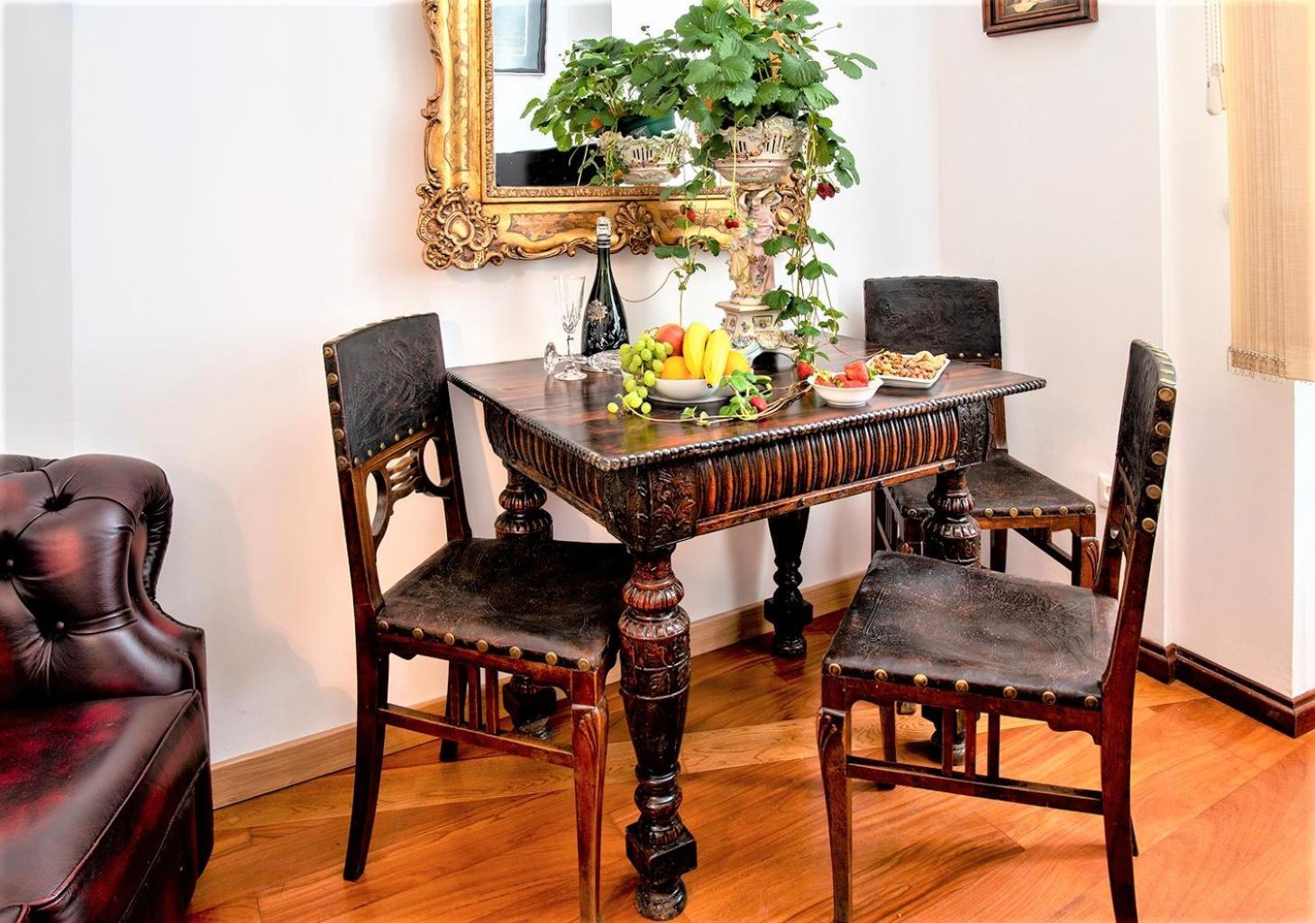 Royal Heritage Apartment In Split Center Екстер'єр фото
